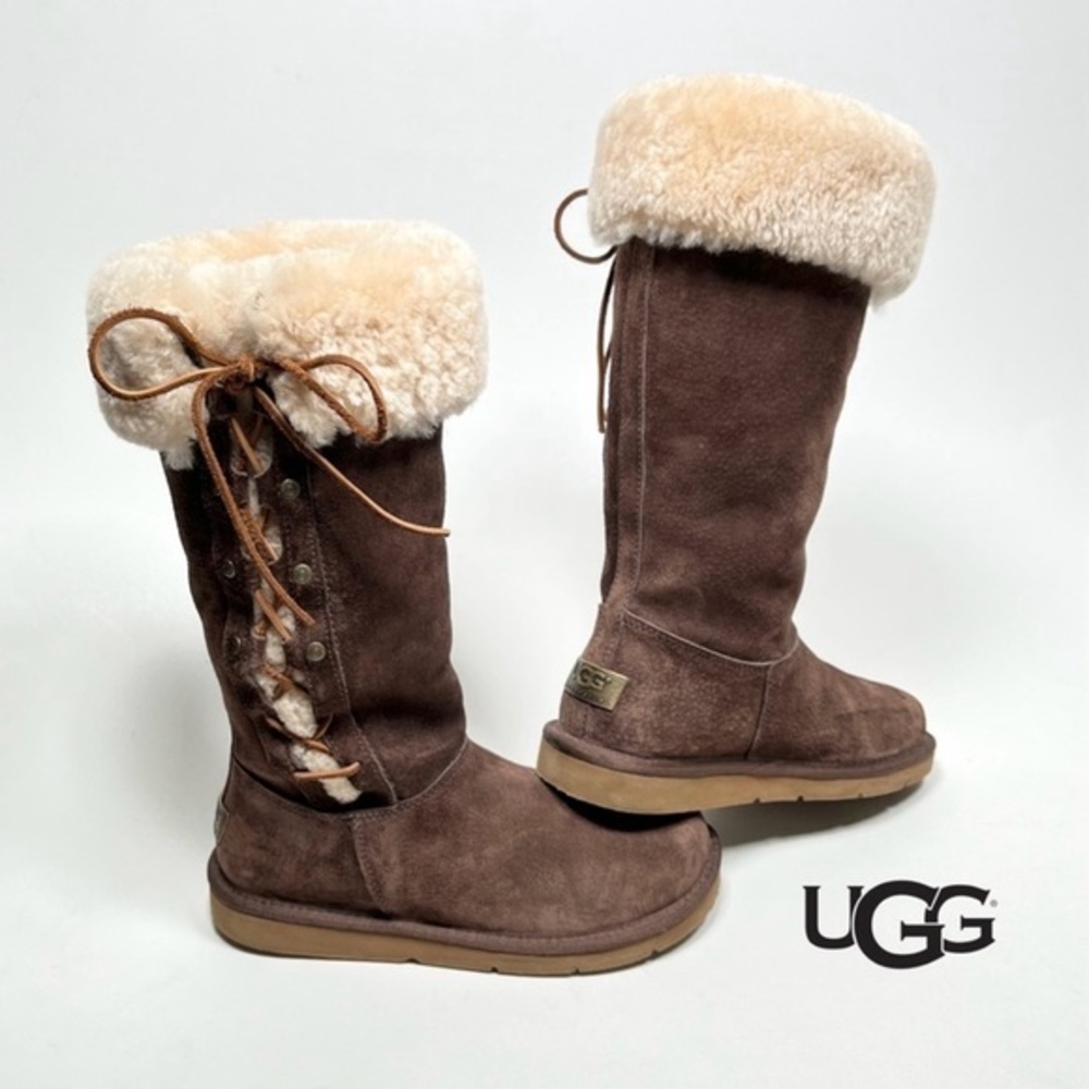Like new  UGG suede  boots Women's Brown Australia Sheepskins  Boots size 7